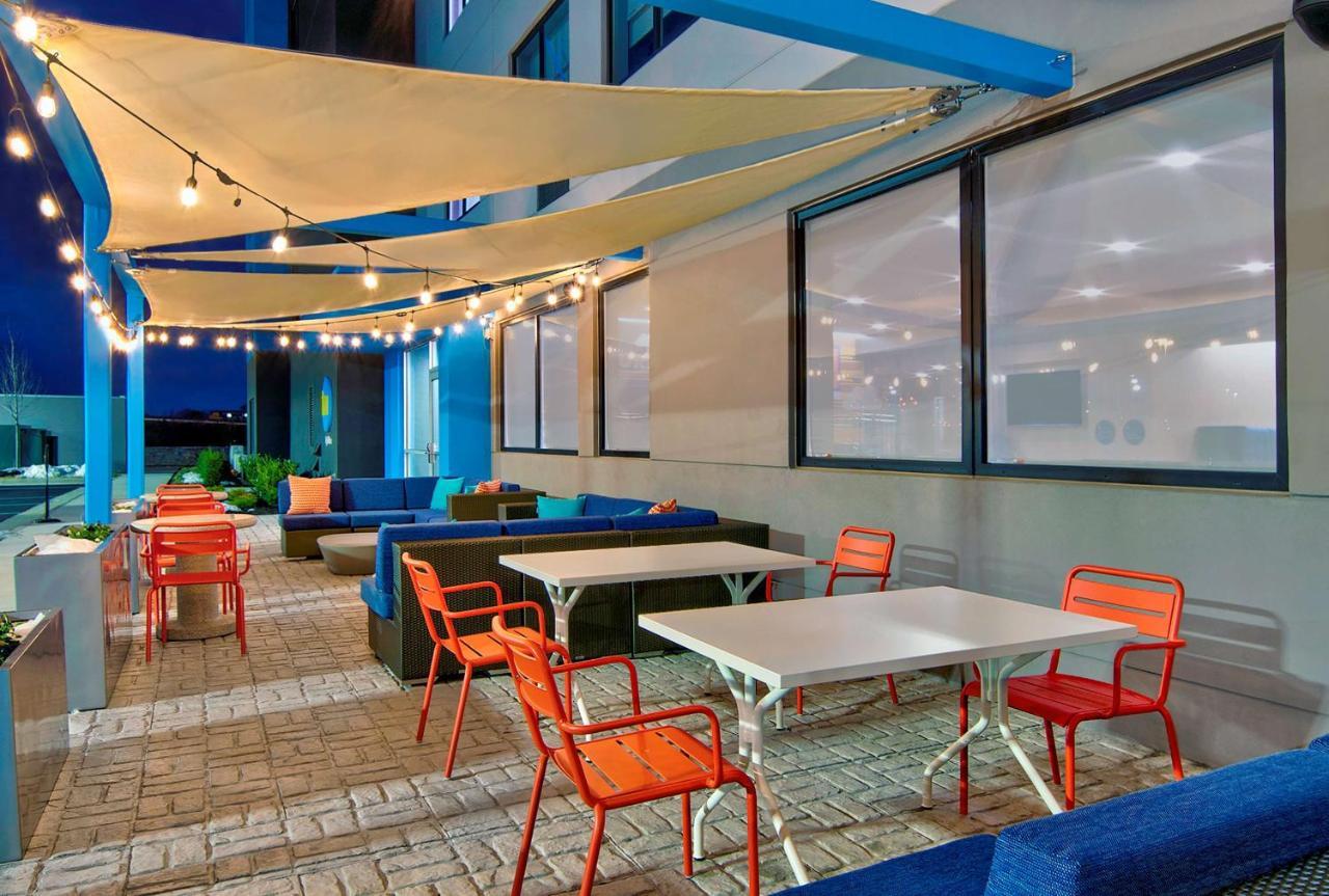 Tru By Hilton Ashburn One Loudoun, Va Hotel Exterior foto